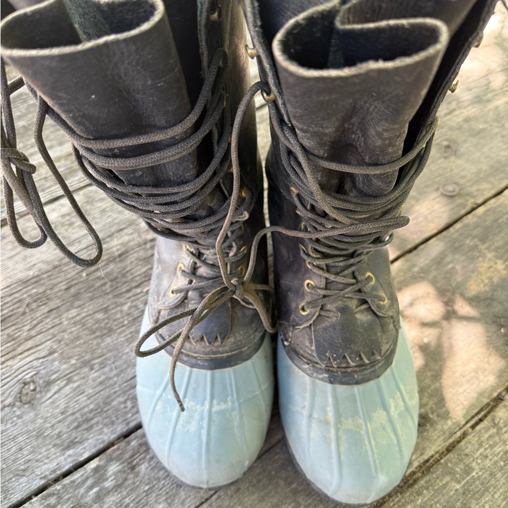 White’s pac boots, men’s 9
